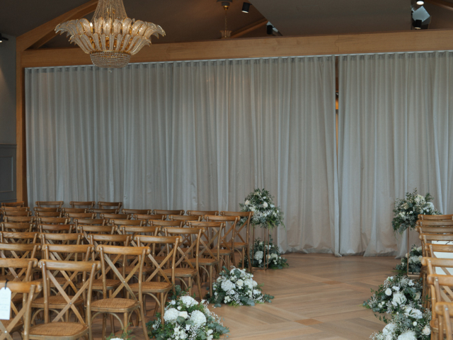 Lauren&PeterLowRes127